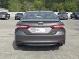 Used 2020 Toyota Camry XLE image 4