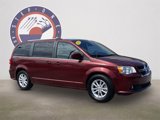Used 2018 Dodge Grand Caravan SXT image 2