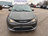 Used 2017 Chrysler Pacifica Touring-L image 6