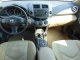 Used 2012 Toyota RAV4 FWD image 6