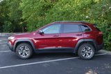 Used 2019 Jeep Cherokee Trailhawk image 4
