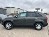Used 2012 Kia Sorento LX w/ Convenience Pkg image 3
