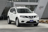 Used 2015 Nissan Rogue S image 2