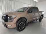 Used 2021 Nissan Titan PRO-4X image 3