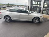 Used 2017 Chevrolet Malibu LT w/ Leather Package image 5