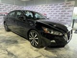 Used 2020 Nissan Altima 2.5 SR w/ Premium Package image 4