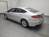 Used 2019 Ford Fusion SE image 3