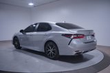 Used 2023 Toyota Camry SE image 3