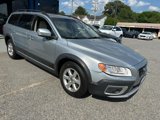 Used 2011 Volvo XC70 3.2 image 4