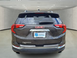 Used 2019 GMC Terrain SLT w/ Preferred Package image 4