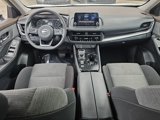 Used 2023 Nissan Rogue SV image 2