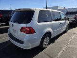 Used 2012 Volkswagen Routan S image 2