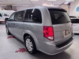 Used 2019 Dodge Grand Caravan SE w/ UConnect Hands-Free Group image 5