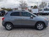 Used 2019 Chevrolet Trax LT w/ LT Convenience Package image 2