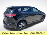 Used 2018 Toyota RAV4 LE image 6