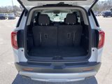 Used 2021 GMC Acadia SLE w/ Driver Convenience Package image 6