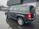 Used 2014 Jeep Patriot FWD image 3
