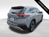 Used 2022 Nissan Rogue Platinum w/ Head-Up Display Package image 3