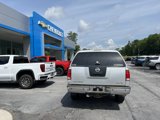 Used 2005 Nissan Titan SE w/ (T01) Tow Pkg image 4