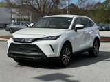 Used 2022 Toyota Venza LE image 2