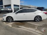 Used 2020 Nissan Altima 2.0 SR image 2