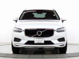 Used 2021 Volvo XC60 T5 Momentum w/ Climate Package image 2