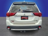 Used 2017 Mitsubishi Outlander SE image 5