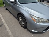 Used 2017 Toyota Camry SE image 3