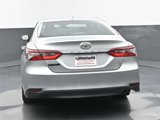 Used 2022 Toyota Camry LE image 4