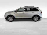 Used 2012 Lincoln MKX FWD image 5