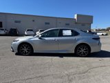 Used 2022 Toyota Camry SE image 4