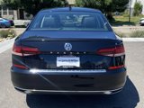 Used 2022 Volkswagen Passat 2.0T SE image 5