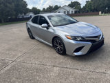 Used 2019 Toyota Camry SE image 2