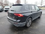 Used 2022 Volkswagen Tiguan SE image 5