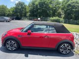 Used 2022 MINI Cooper S image 2