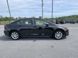 Used 2022 Toyota Corolla LE image 4