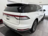 Used 2020 Lincoln Aviator Reserve w/ Equipment Group 201A image 2