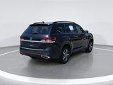 Certified 2021 Volkswagen Atlas SE image 3