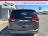 Used 2020 Chrysler Pacifica Touring-L image 5