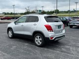 Used 2018 Chevrolet Trax LT w/ LT Convenience Package image 3