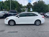 Used 2020 Toyota Corolla LE image 2