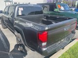 Used 2018 Toyota Tacoma TRD Off-Road image 5