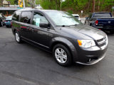 Used 2019 Dodge Grand Caravan SXT image 3