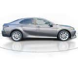 Used 2023 Toyota Camry LE image 5