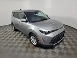 Used 2024 Kia Soul LX image 2