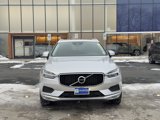 Used 2021 Volvo XC60 T5 Momentum w/ Premium Package image 3