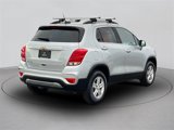 Used 2019 Chevrolet Trax LT w/ LT Convenience Package image 4