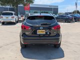 Used 2019 Nissan Rogue Sport SV w/ Technology Package image 4