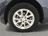 Used 2018 Chevrolet Equinox LT image 2