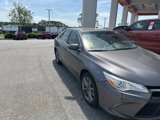 Used 2017 Toyota Camry SE image 4